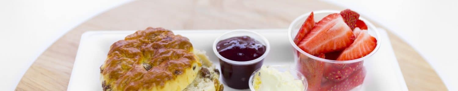 Vegware_concept_bagasse_VWRP-10_Scone_ChoppingBoard_02